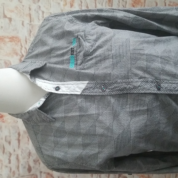 Guess Button Down Graphic Shirt - Picture 2 of 11